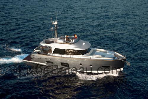 Azimut Magellano 53 avis et fiche technique 